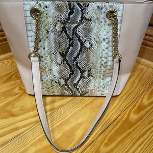 Calvin Klein pink and snakeskin purse in great condition with gold hardware